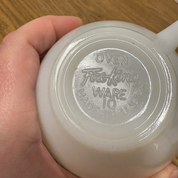 Vintage | Fire King Cups and Saucers - Picture 4 of 4